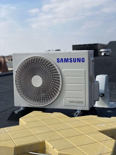 Foto buitenunit airco